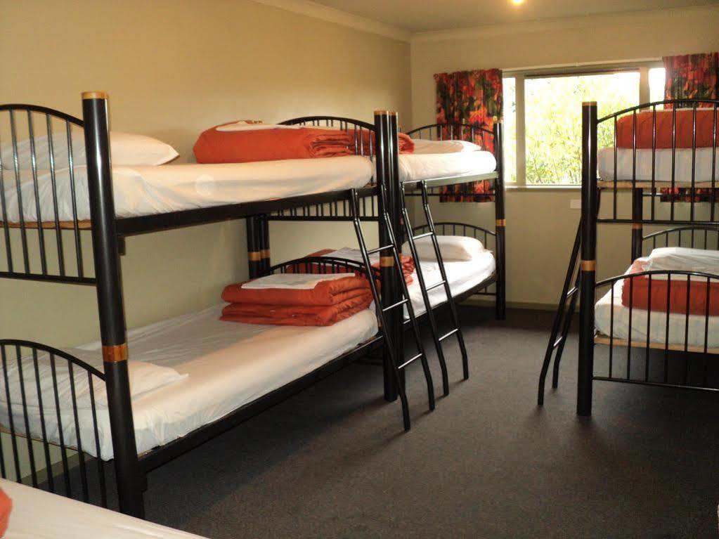 Tiki Lodge Backpackers Taupo Luaran gambar