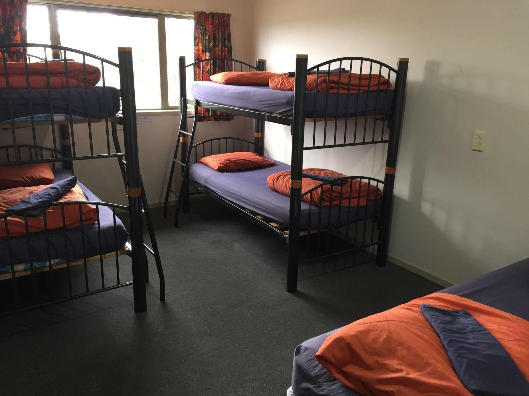 Tiki Lodge Backpackers Taupo Luaran gambar