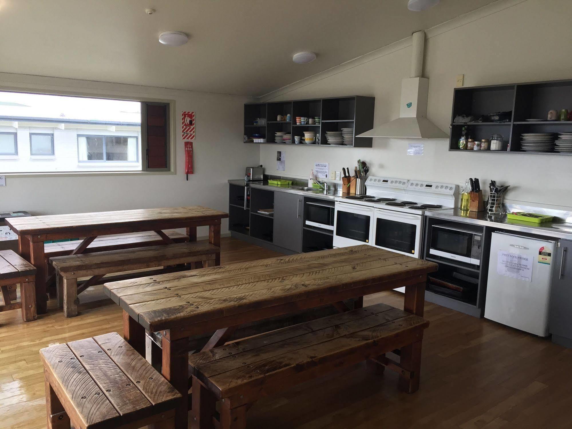 Tiki Lodge Backpackers Taupo Luaran gambar