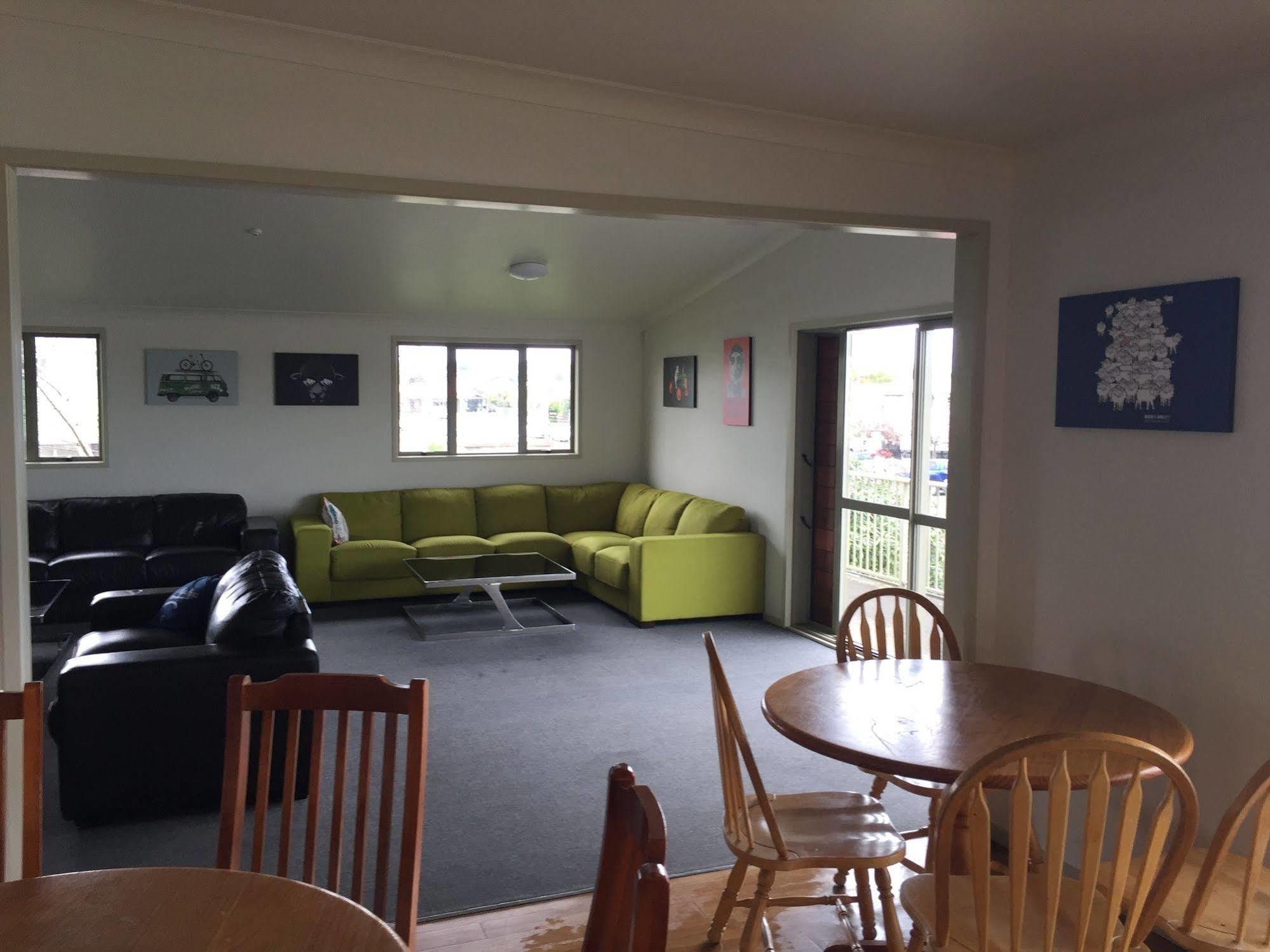 Tiki Lodge Backpackers Taupo Luaran gambar