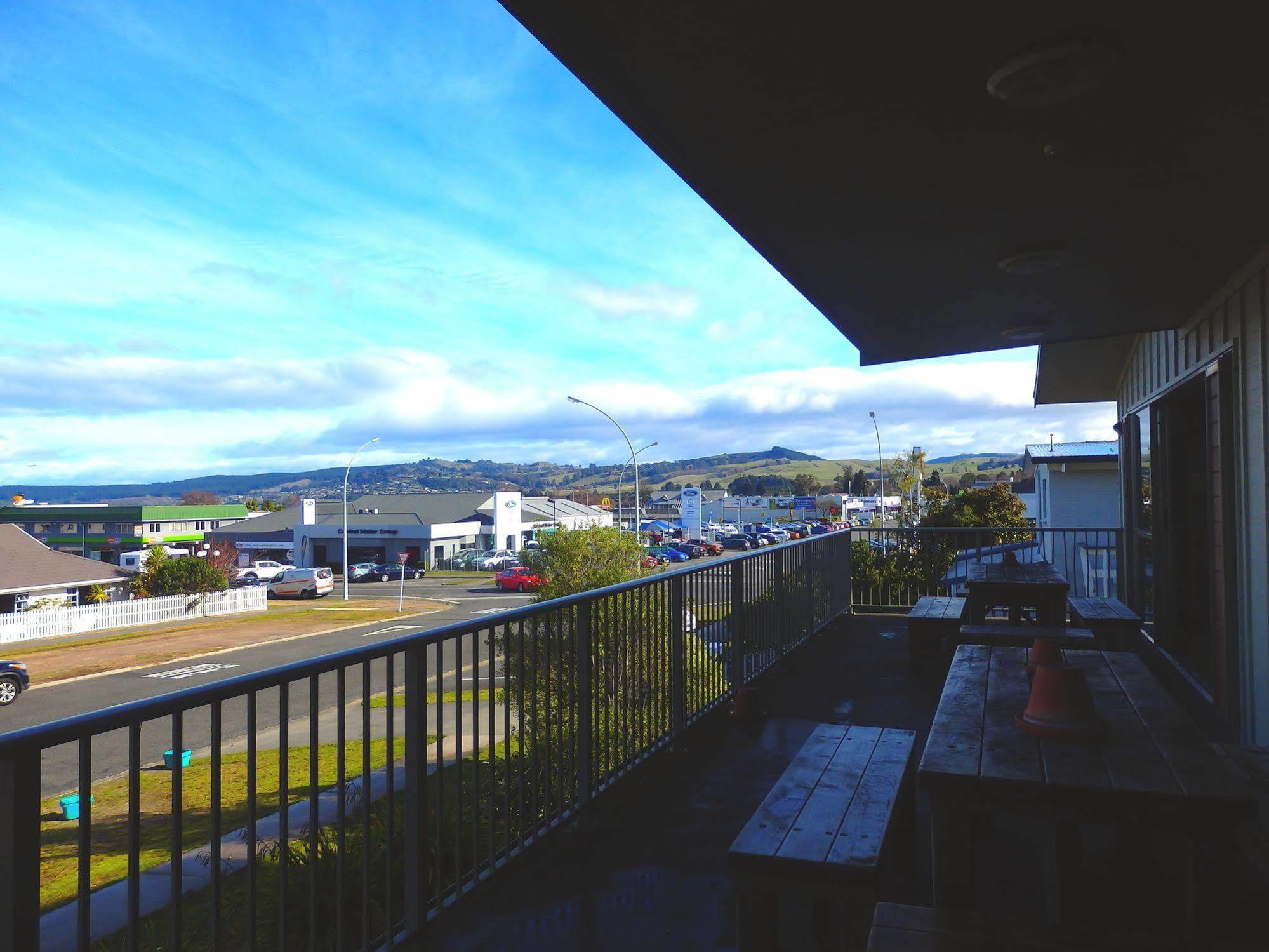 Tiki Lodge Backpackers Taupo Luaran gambar